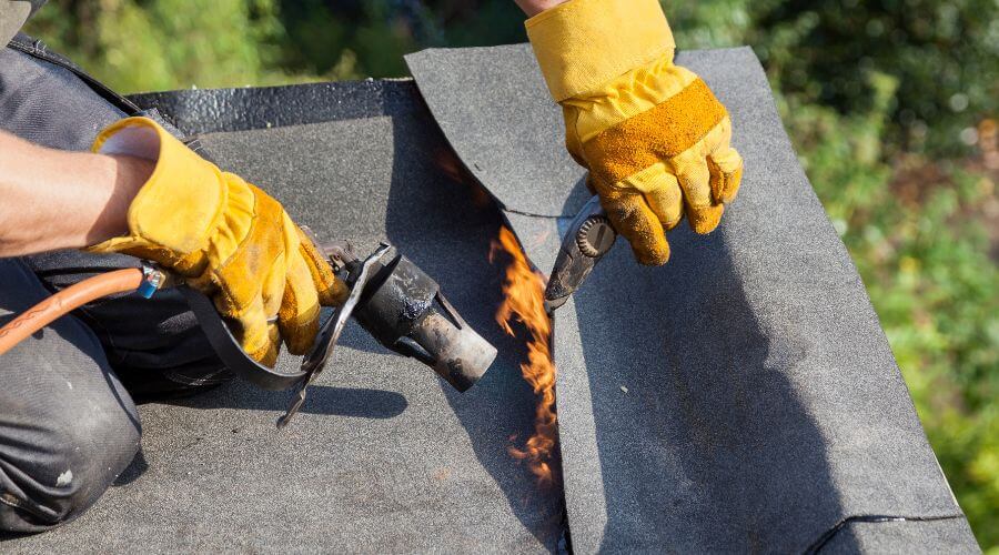 Expert Emergency Roof Repairs services in East Weymouth, MA
